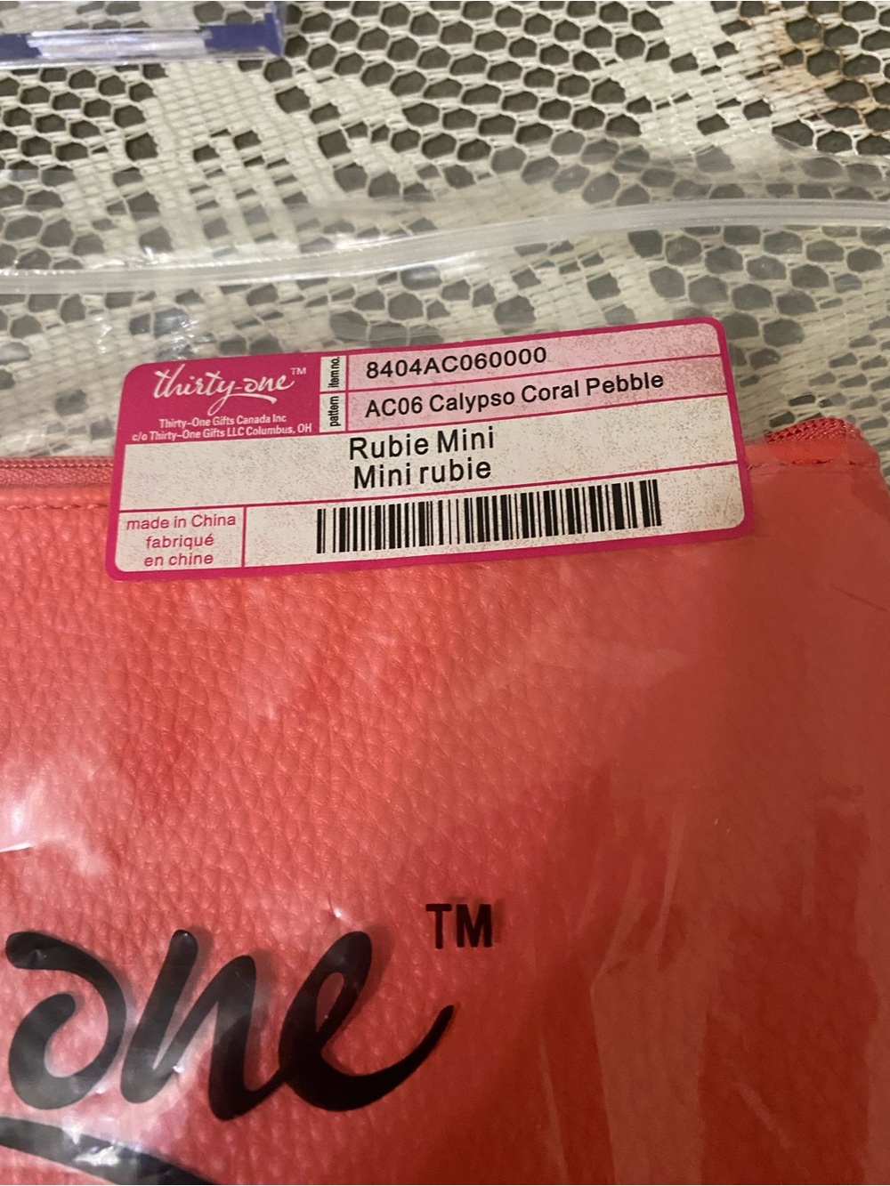thirty-one Rubie Mini Bag in Coral Pebble or Lavender Sky Pebble your choice